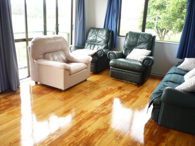 Blue House Villa Awanui Exterior photo